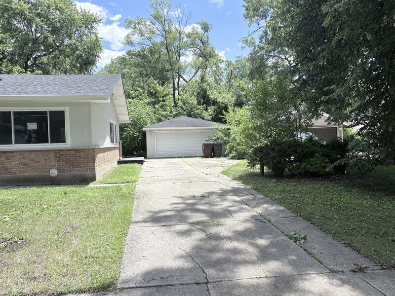 175 Westwood Drive Park Forest IL 60466