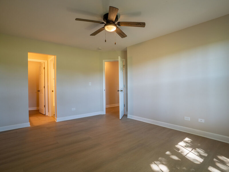 1621 Glengarry Court Algonquin IL 60102
