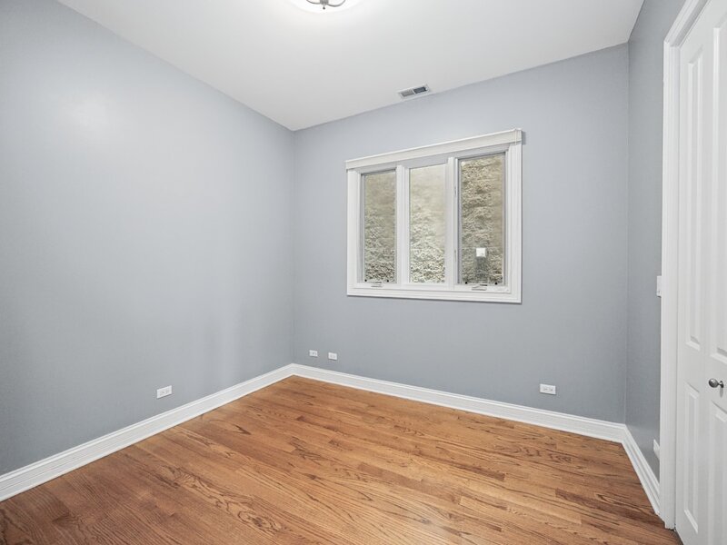 2920 N Damen Avenue Chicago IL 60618