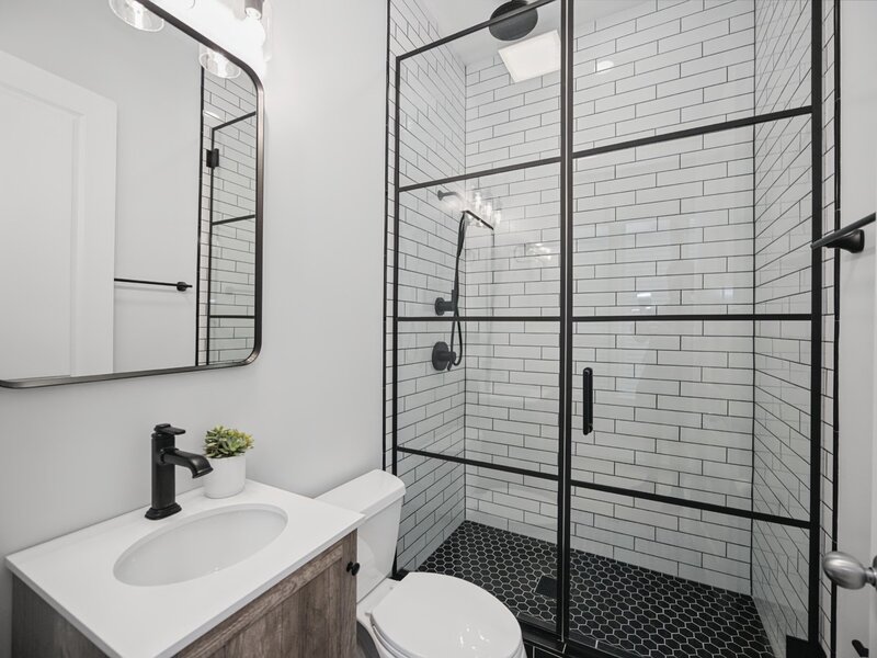 2920 N Damen Avenue Chicago IL 60618
