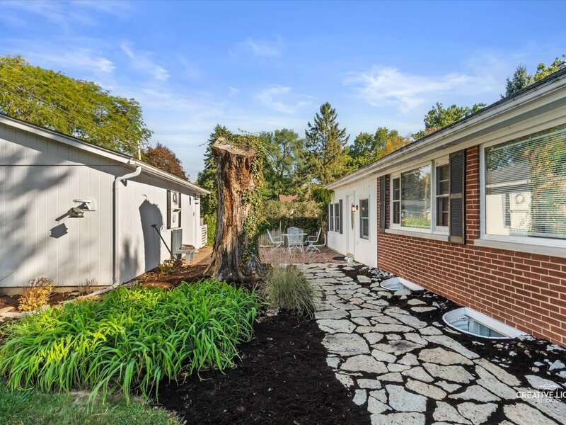 203 S Rosedale Avenue Aurora IL 60506