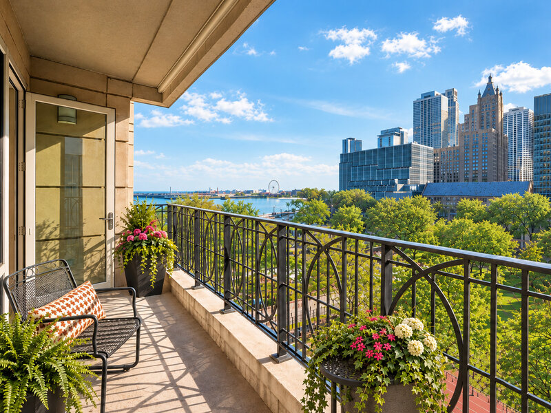 840 N Lake Shore Drive Chicago IL 60611