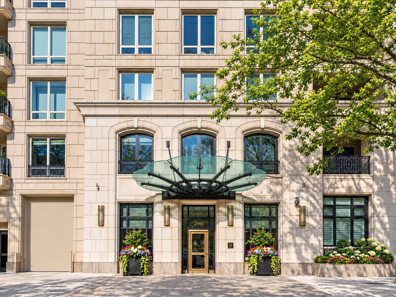 840 N Lake Shore Drive Chicago IL 60611