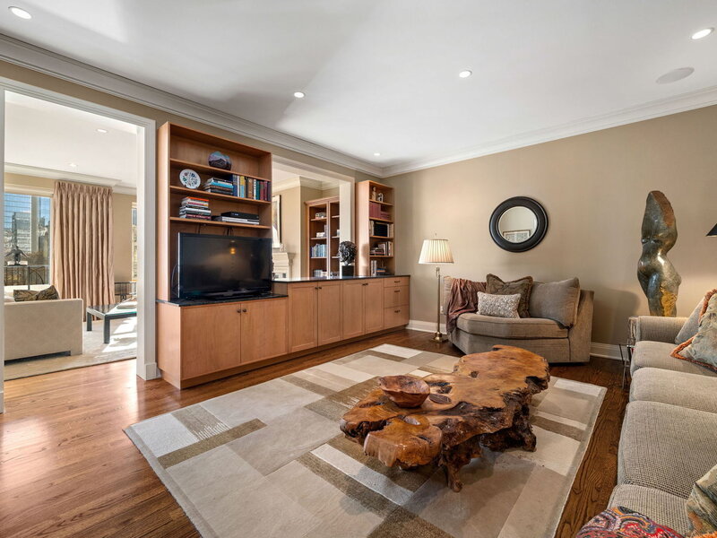 840 N Lake Shore Drive Chicago IL 60611