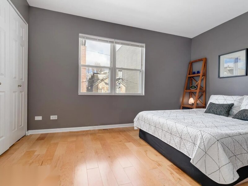 1540 N Greenview Avenue Chicago IL 60642
