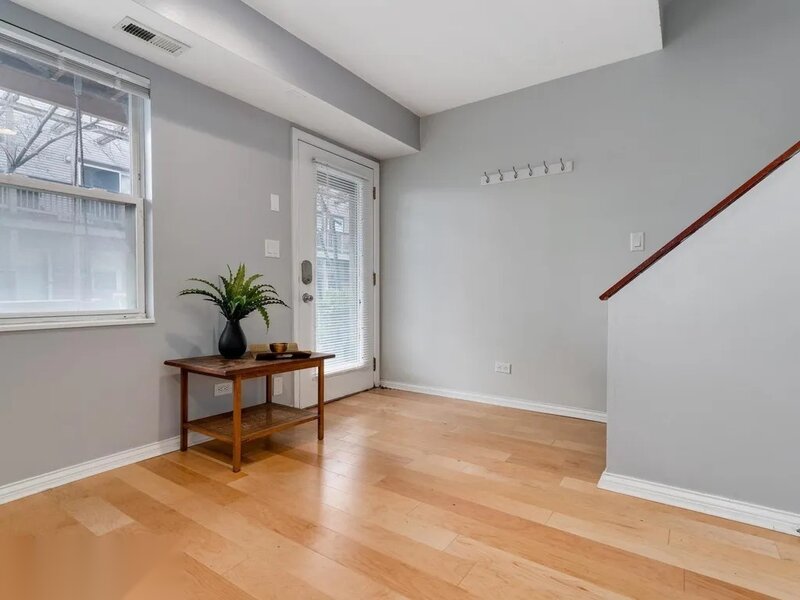 1540 N Greenview Avenue Chicago IL 60642