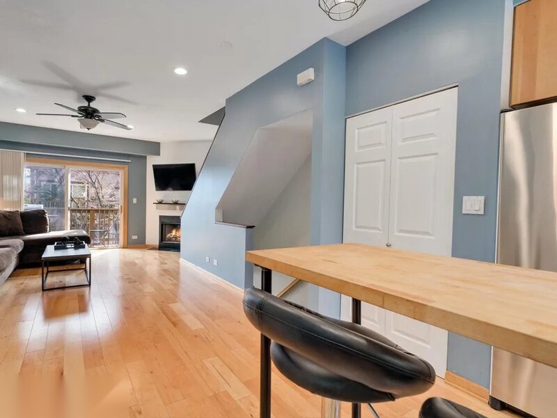 1540 N Greenview Avenue Chicago IL 60642