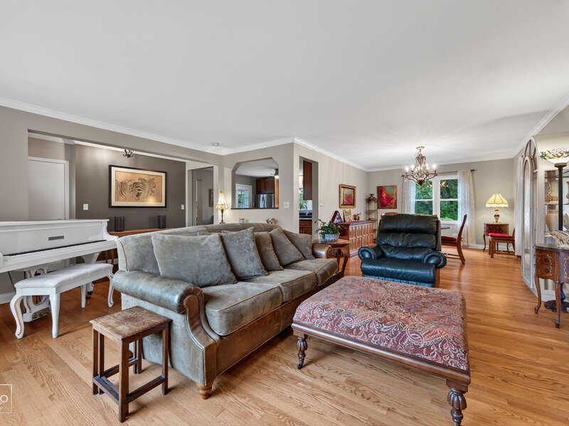 4 Medinah Road Bloomingdale IL 60108
