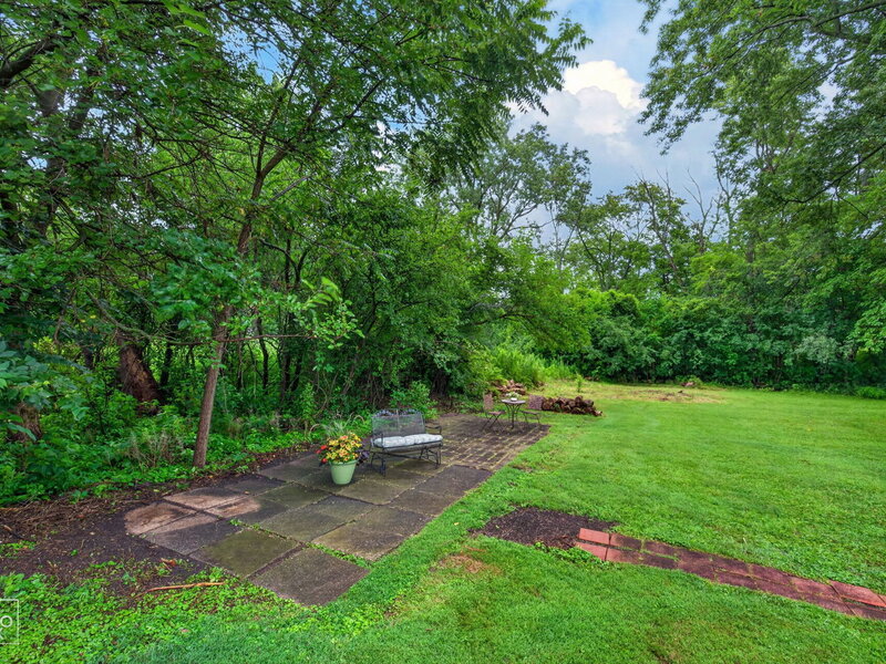 4 Medinah Road Bloomingdale IL 60108