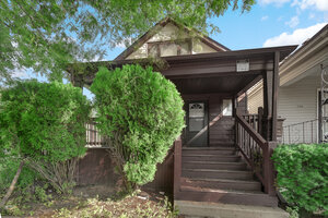 Photo of 1740 W 71st Street Chicago IL 60636