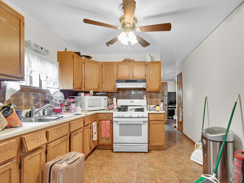 1740 W 71st Street Chicago IL 60636