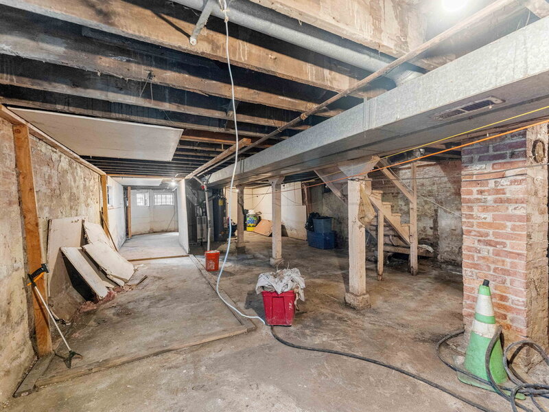 6739 S Prairie Avenue Chicago IL 60637
