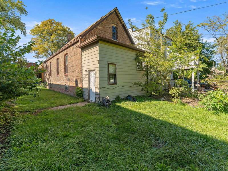 6739 S Prairie Avenue Chicago IL 60637