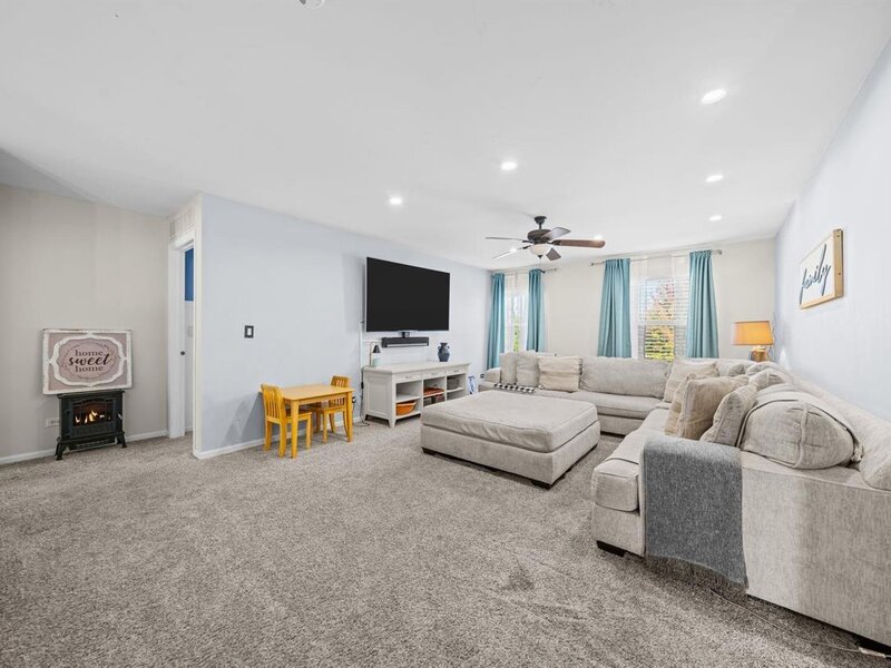 1210 Sarasota Drive Pingree Grove IL 60140