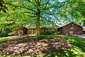 Photo of 1311 Azalea Lane Dekalb IL 60115