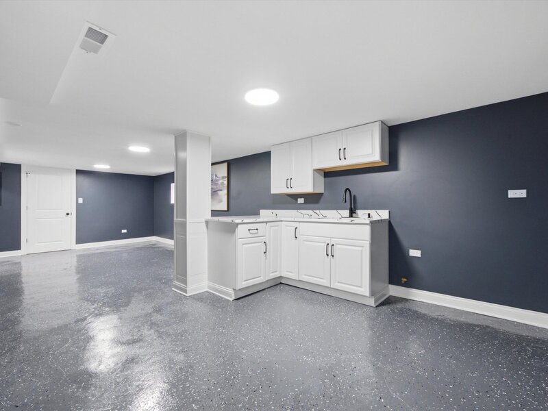 3315 W 61st Street Chicago IL 60629