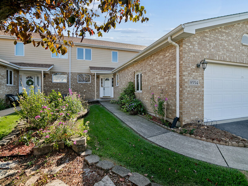 8554 Tullamore Drive Tinley Park IL 60487