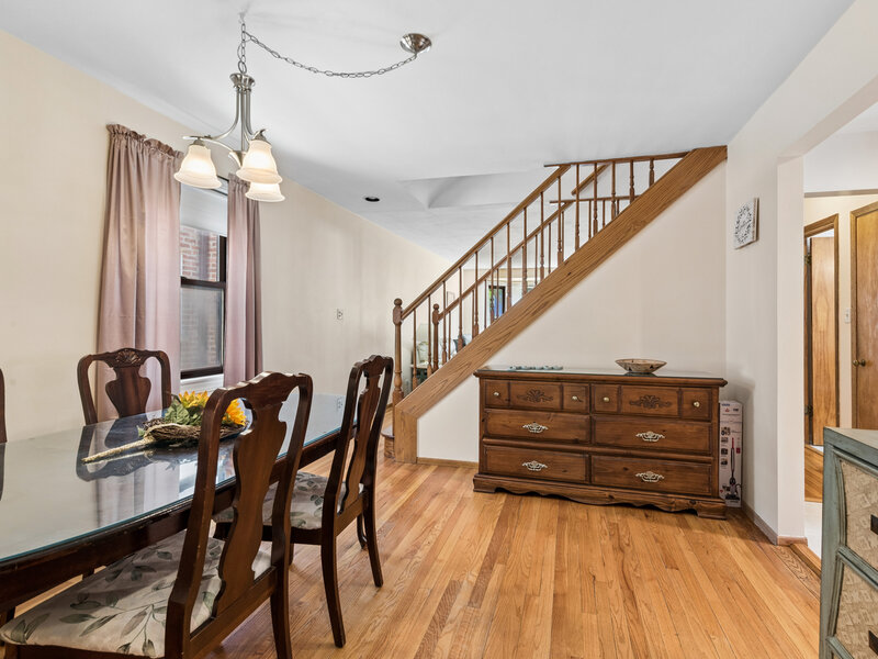 2009 Keeney Street Evanston IL 60202