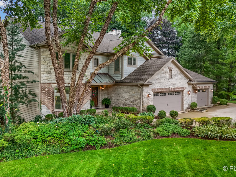 2917 Pleasant Drive Mchenry IL 60051