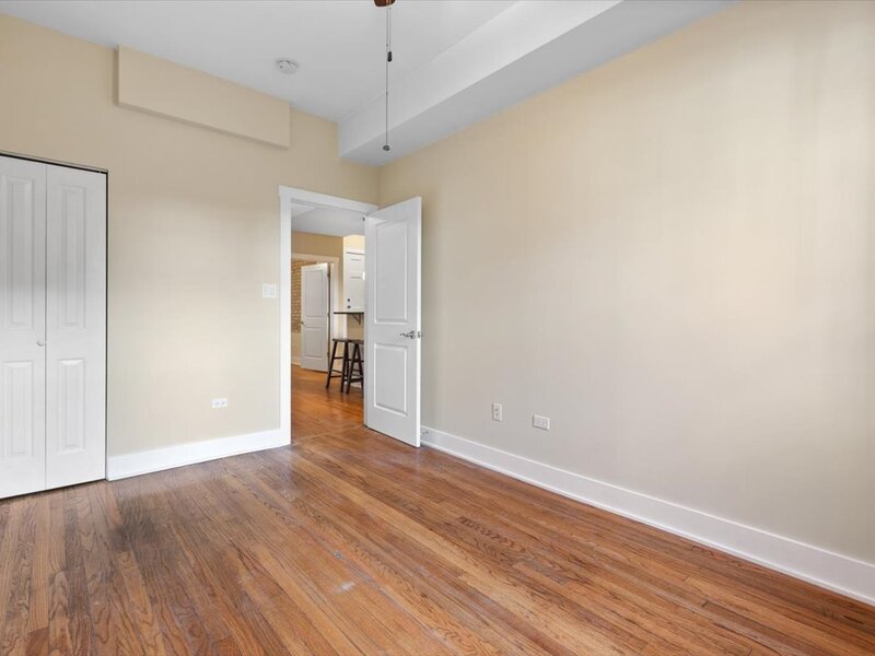 5715 N Kimball Avenue Chicago IL 60659