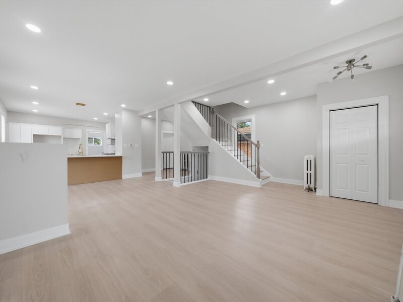 10116 S Malta Street Chicago IL 60643