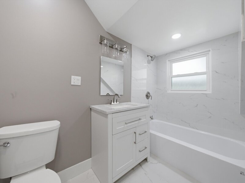 10116 S Malta Street Chicago IL 60643
