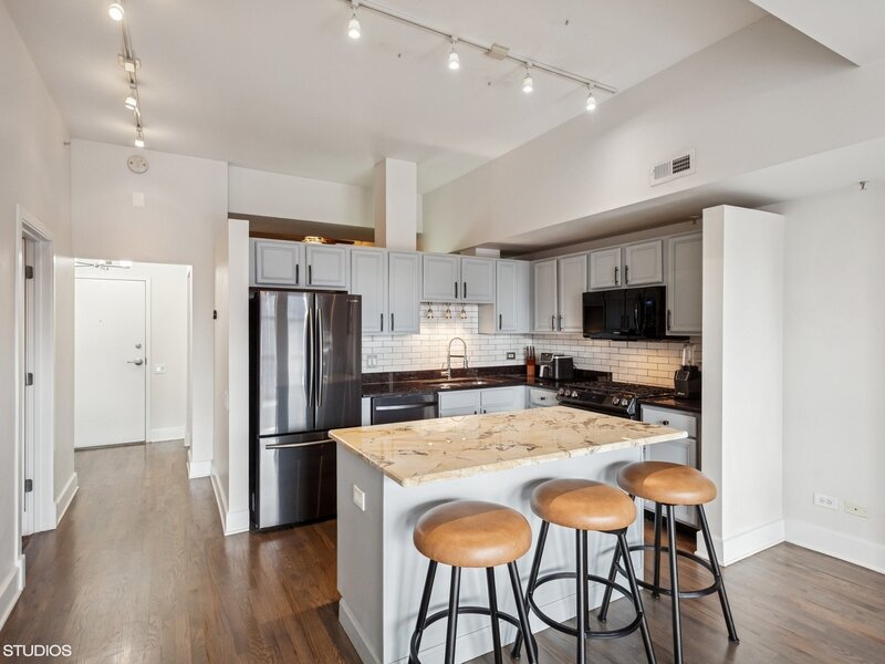 165 N Canal Street Chicago IL 60606