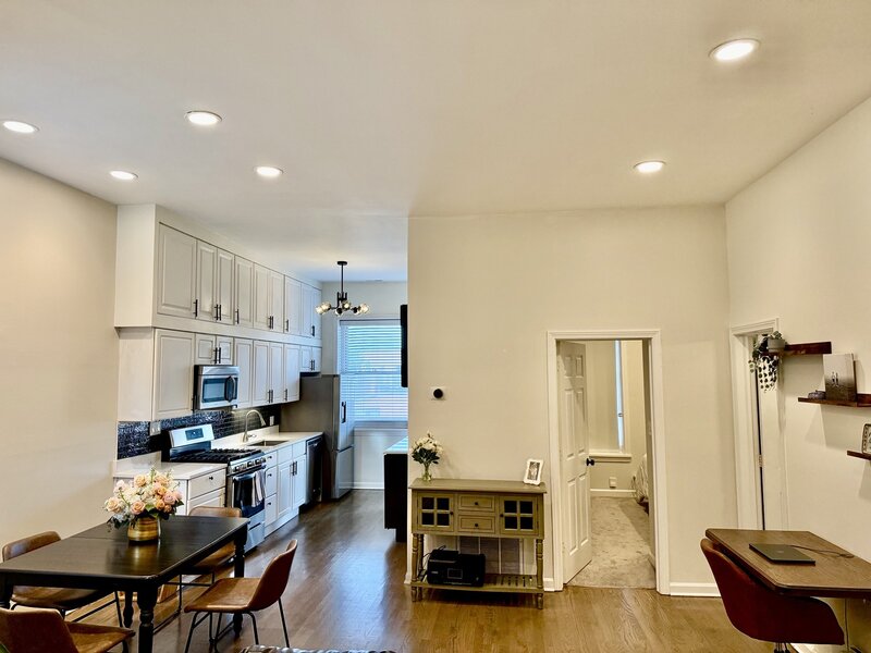 1914 N Sheffield Avenue Chicago IL 60614