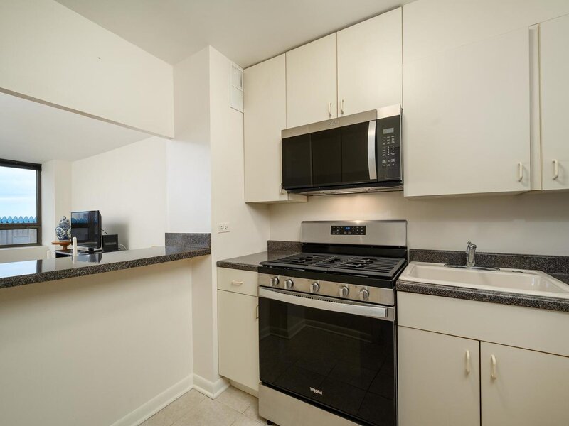 2800 N Lake Shore Drive Chicago IL 60657