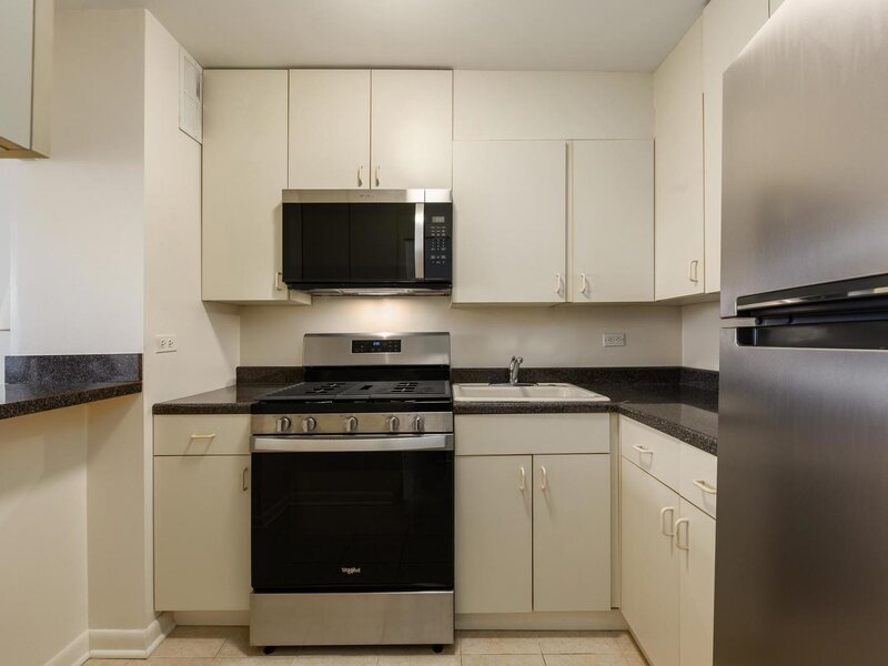 2800 N Lake Shore Drive Chicago IL 60657