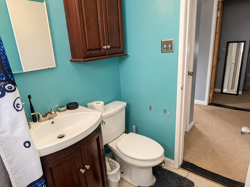 17957 Oakwood Avenue Lansing IL 60438