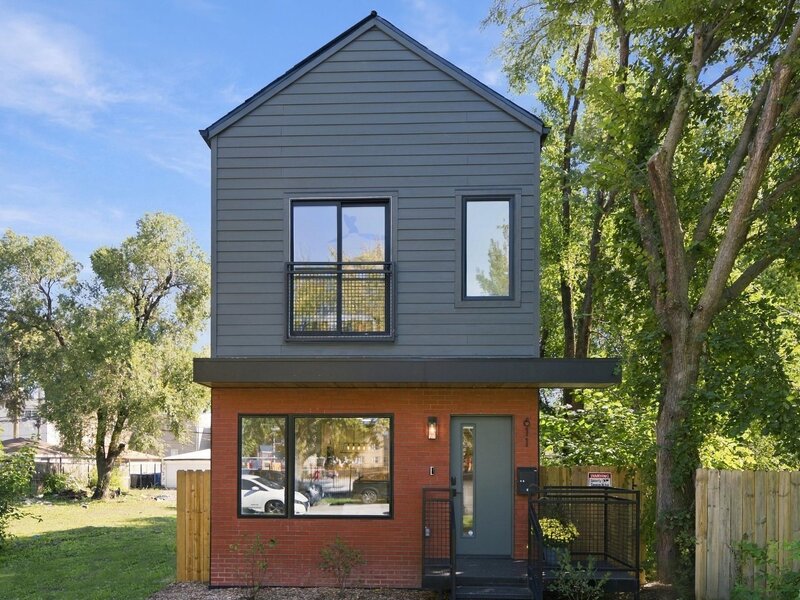 611 N Lawndale Avenue Chicago IL 60624