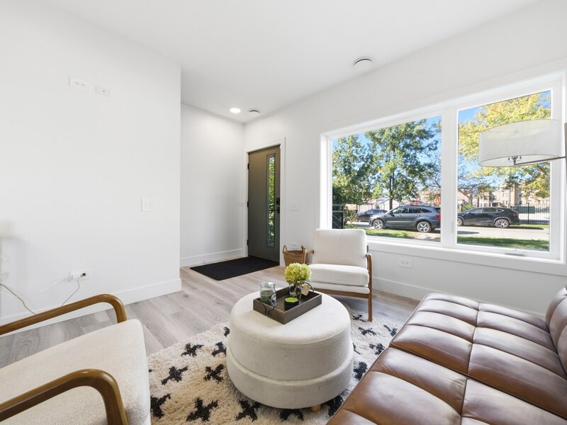 611 N Lawndale Avenue Chicago IL 60624