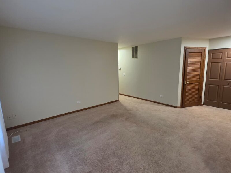 620 Mallard Court Bartlett IL 60103