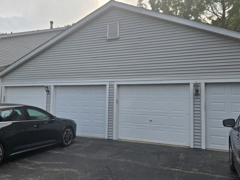 620 Mallard Court Bartlett IL 60103