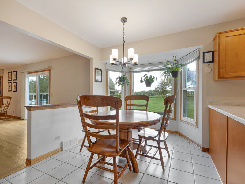 15 Shirewood Farm Road Hampshire IL 60140
