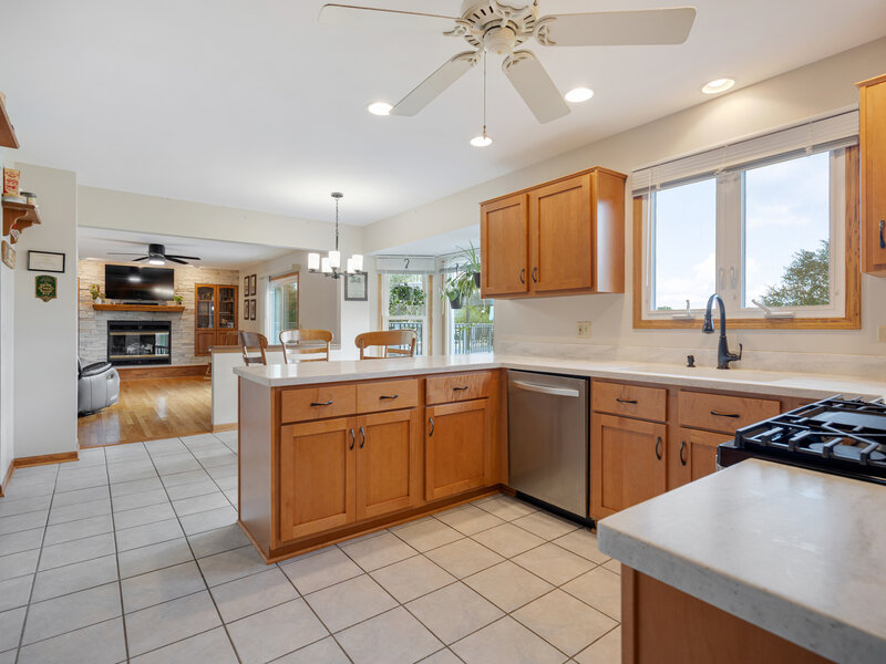 15 Shirewood Farm Road Hampshire IL 60140