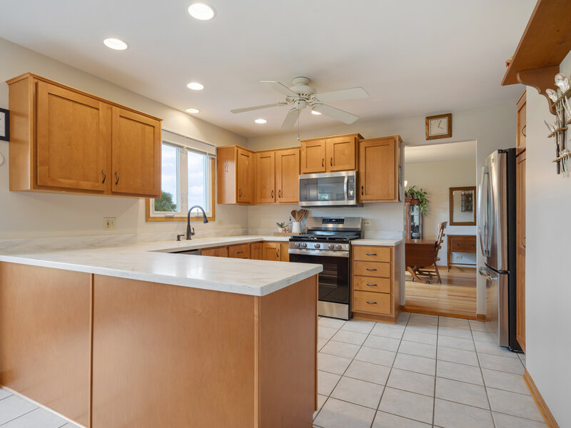 15 Shirewood Farm Road Hampshire IL 60140