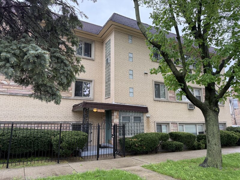 4757 N Keeler Avenue Chicago IL 60630