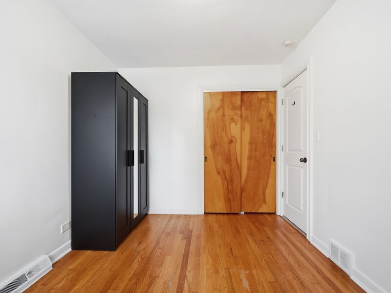 6230 W Foster Avenue Chicago IL 60630