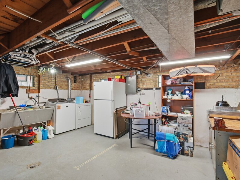6230 W Foster Avenue Chicago IL 60630