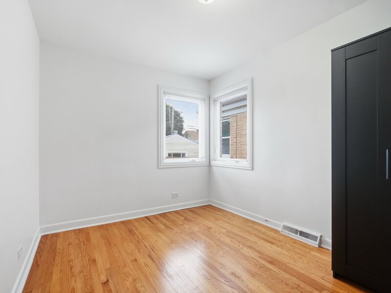 6230 W Foster Avenue Chicago IL 60630