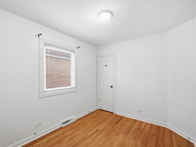 6230 W Foster Avenue Chicago IL 60630