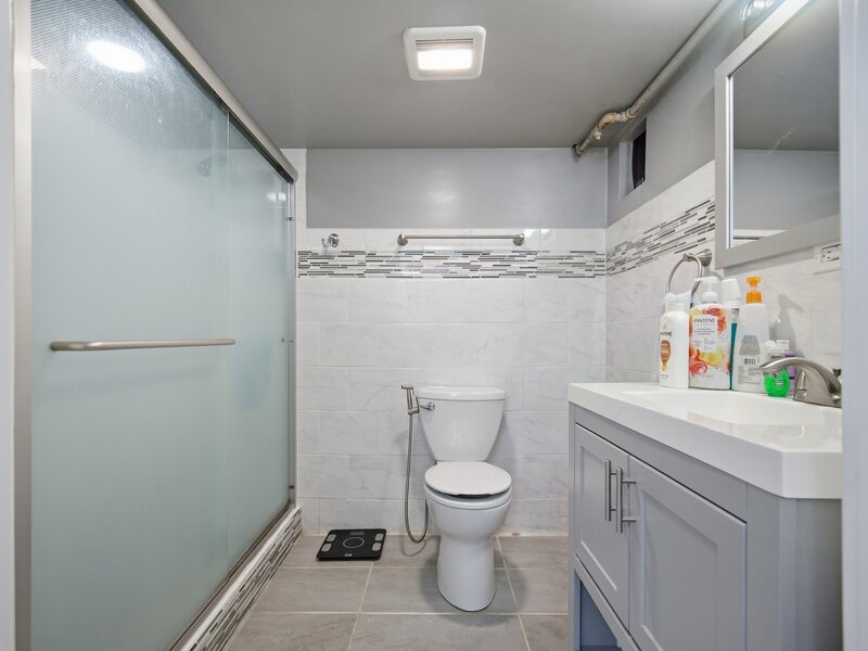 6230 W Foster Avenue Chicago IL 60630