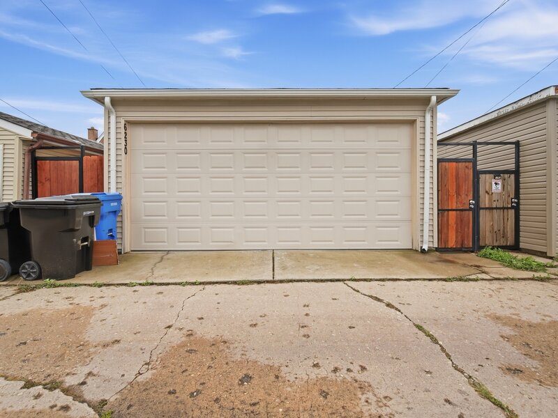 6230 W Foster Avenue Chicago IL 60630