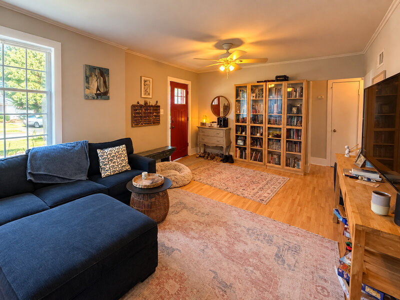 643 E Rockland Road Libertyville IL 60048
