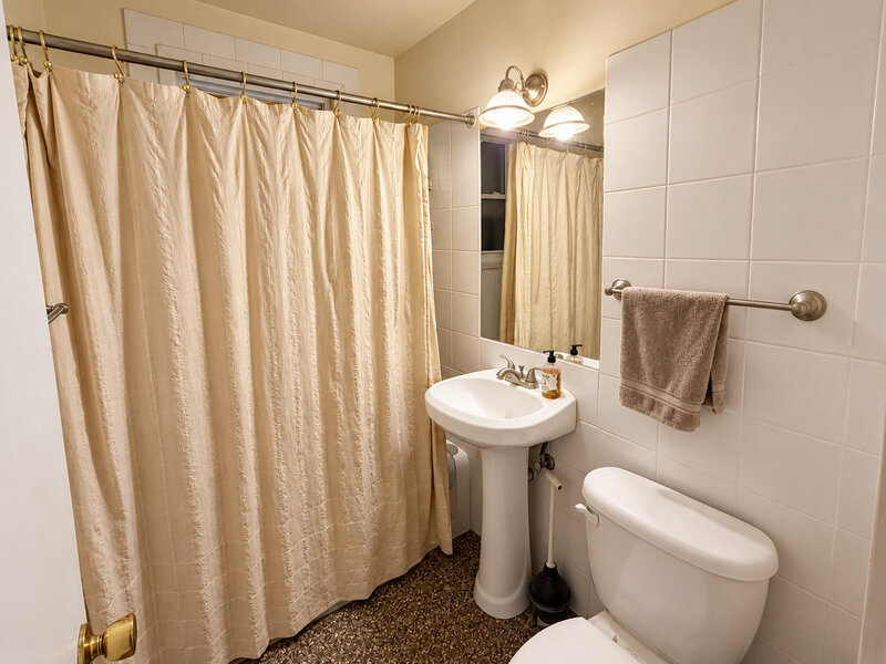 643 E Rockland Road Libertyville IL 60048