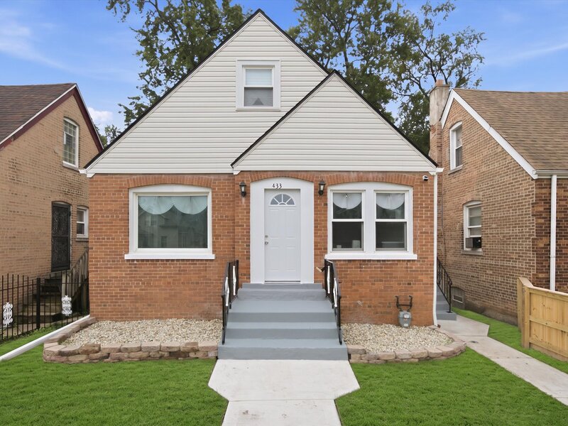 433 W 100th Street Chicago IL 60628