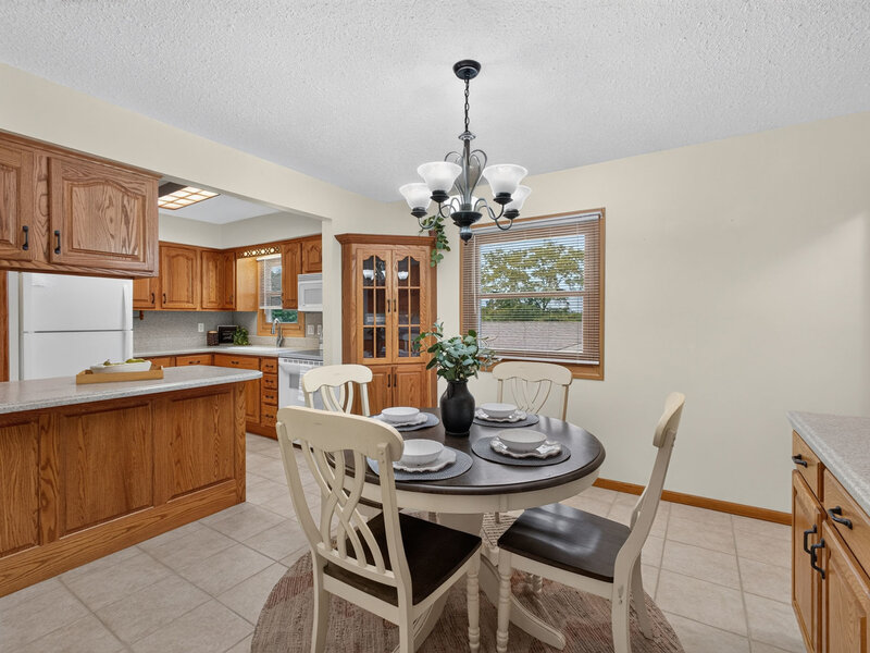 3002 29th Street Bettendorf IA 52722