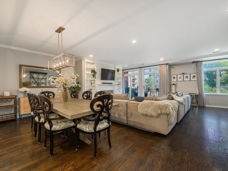 1414 N Wells Street Chicago IL 60610
